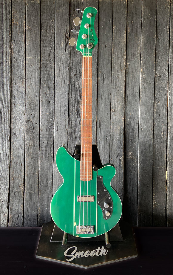Arroyo bass, Thunderbolt Blue